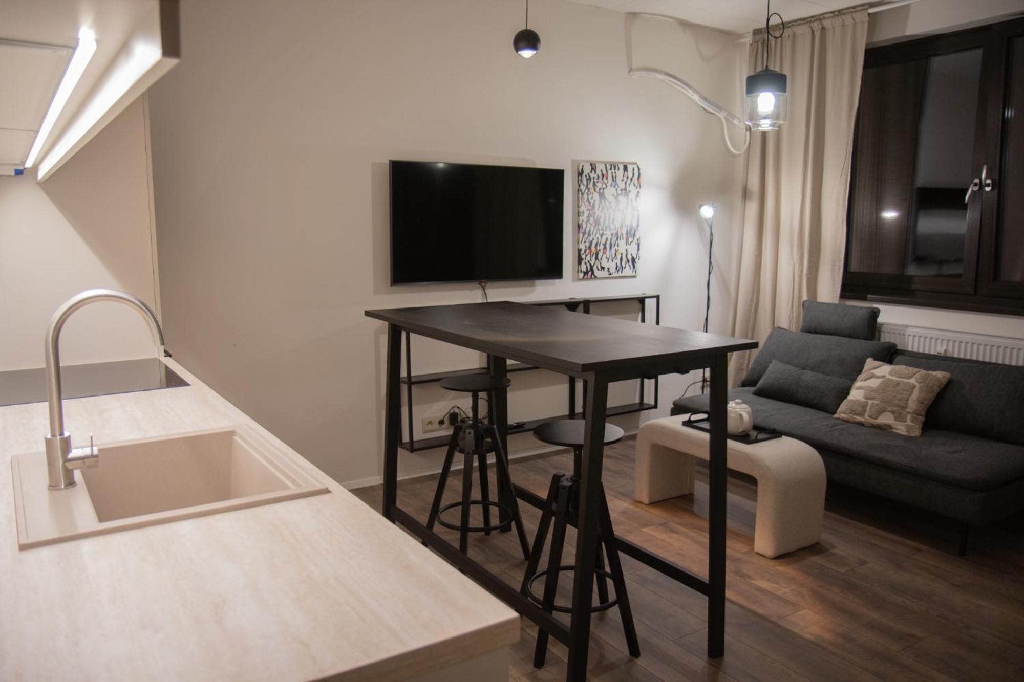 ניטרה Hotel Capital With Private Wellness מראה חיצוני תמונה